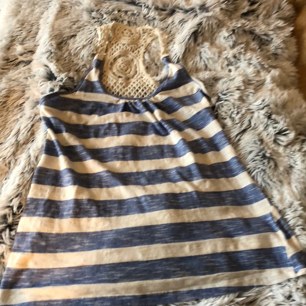 Blue and white tank